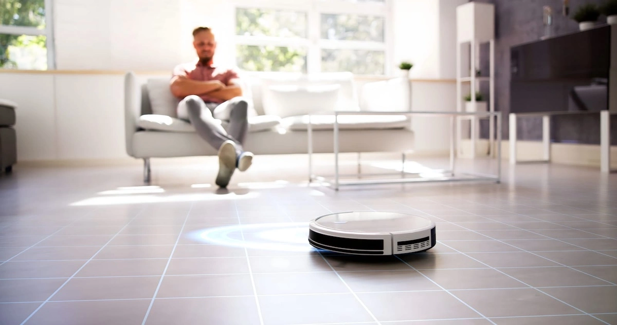 cleaning robot technology with intelligence obstacle avoidance